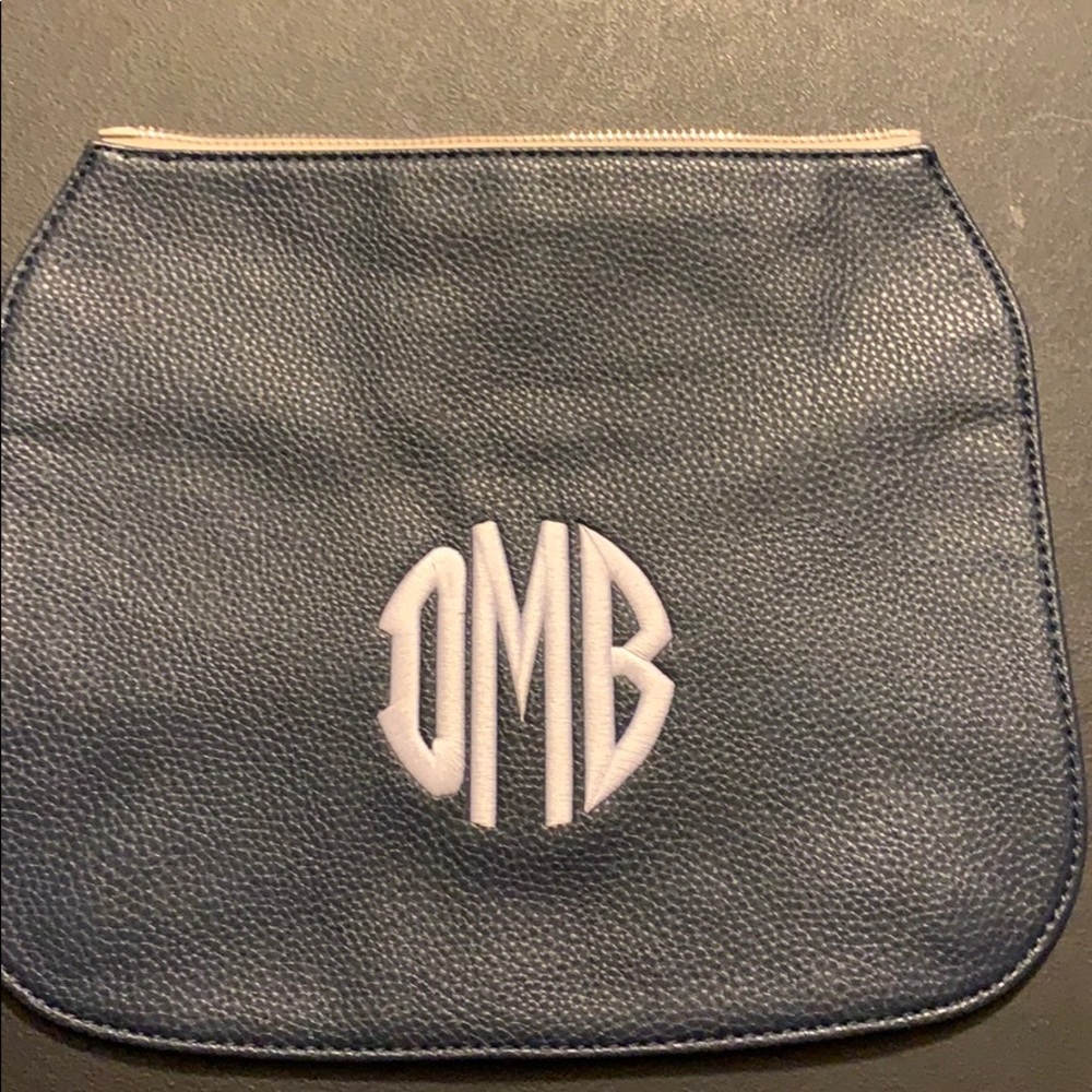 Navy Studio 31 Flap